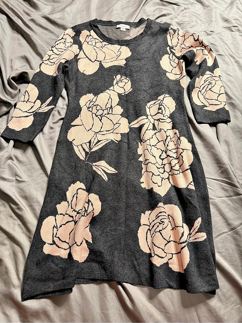 Calvin Klein Knitted Floral Print Sweater Dress Black & Pink Medium